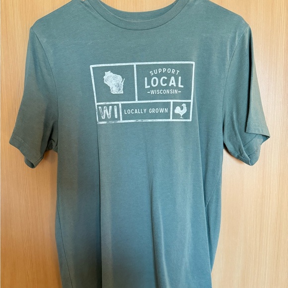 Support Local Wisconsin T Shirt - Picture 1 of 3